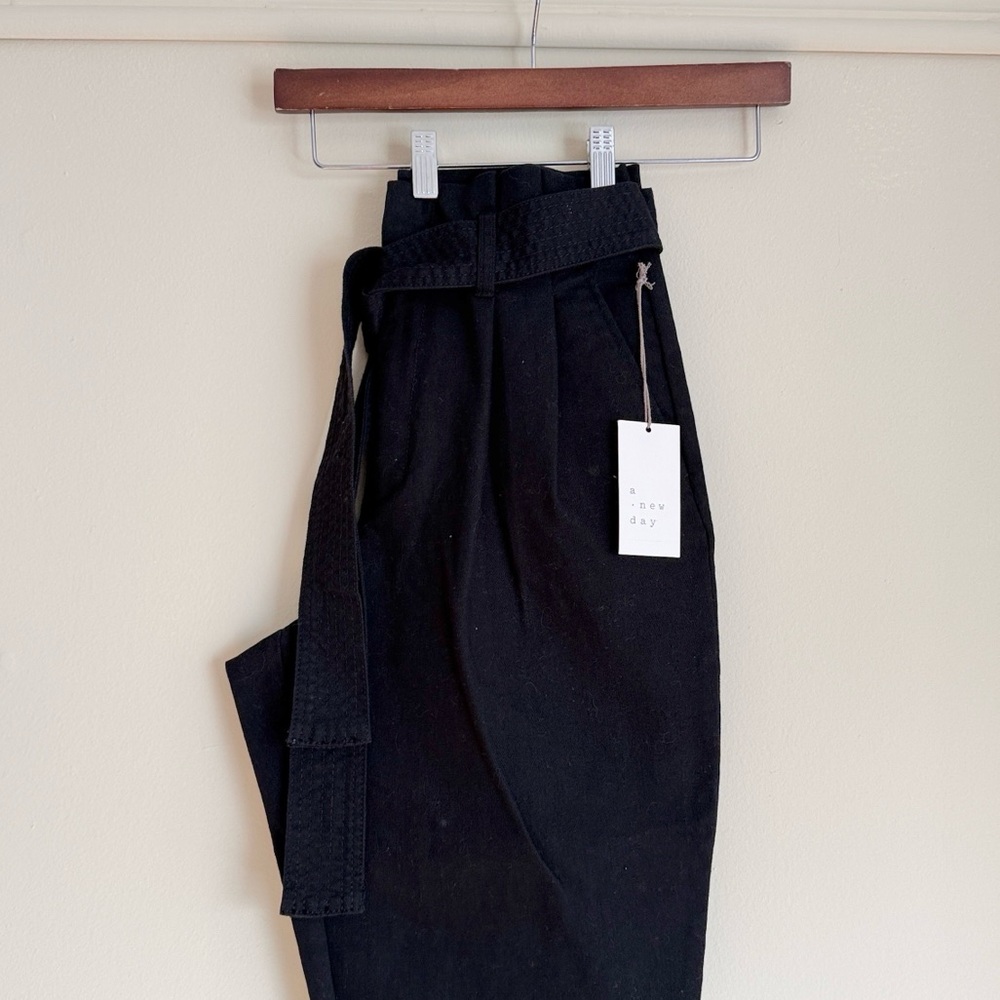 Paper bag style ankle denim jeans with tie front detail